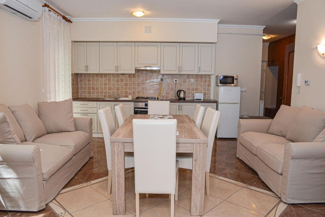 Apartman Otto Hajduszoboszlo Ngoại thất bức ảnh