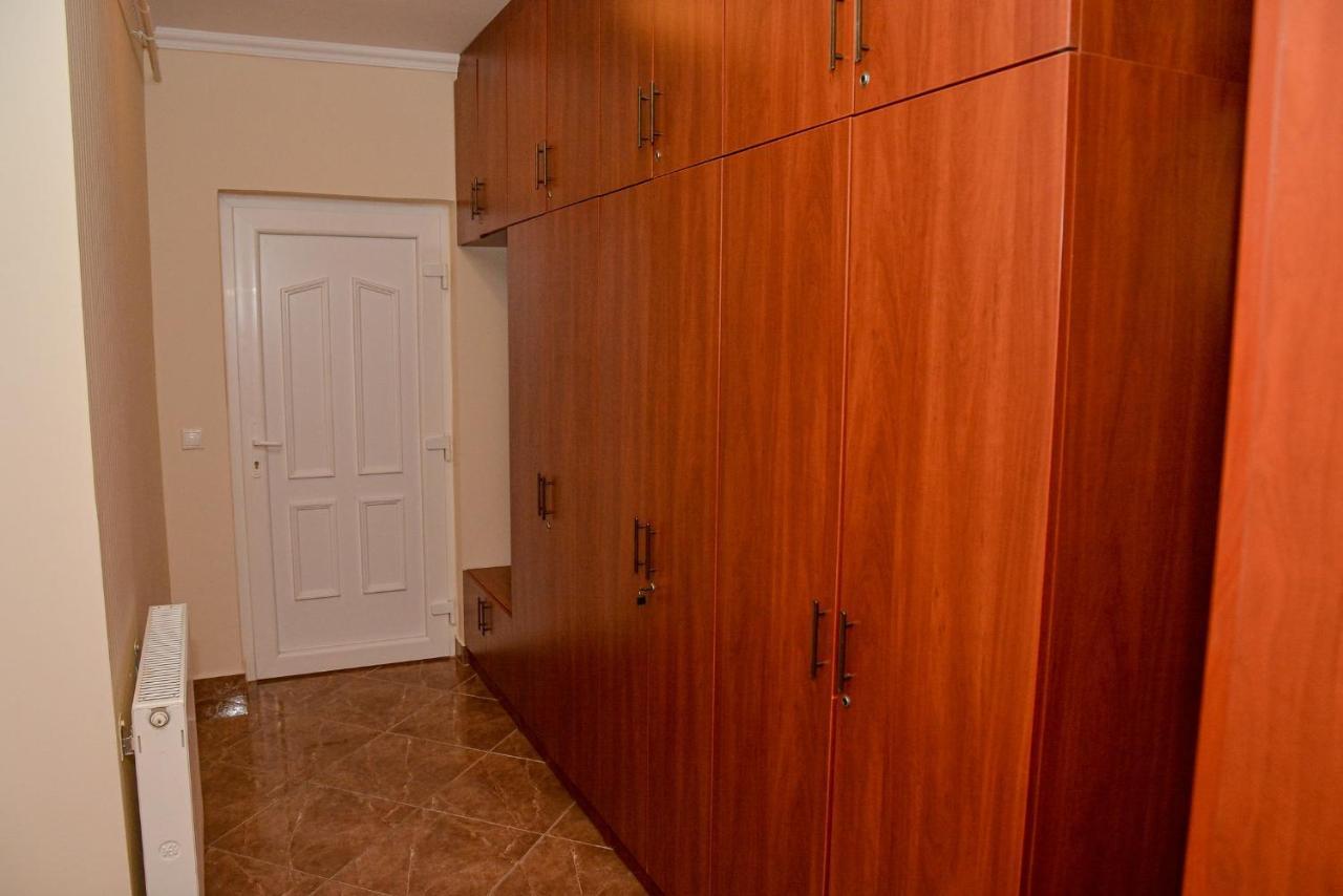Apartman Otto Hajduszoboszlo Ngoại thất bức ảnh