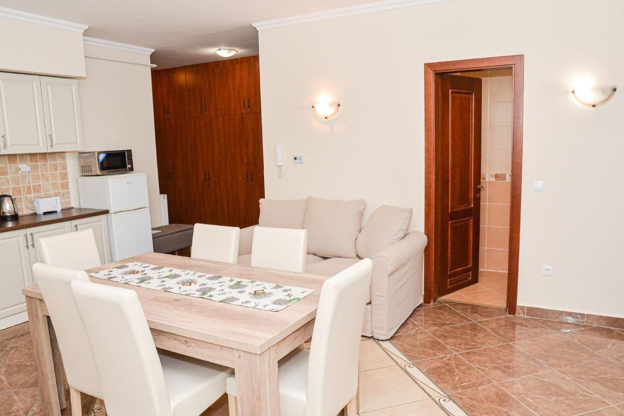 Apartman Otto Hajduszoboszlo Ngoại thất bức ảnh