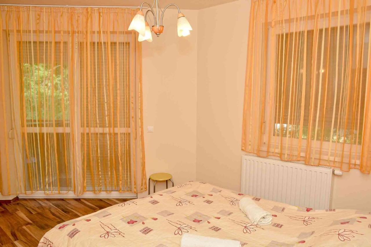 Apartman Otto Hajduszoboszlo Ngoại thất bức ảnh